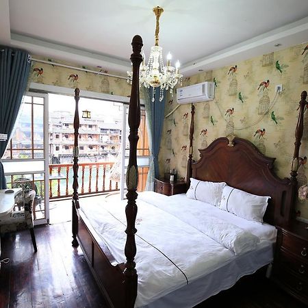 Fenghuang 1St Apartment Extérieur photo
