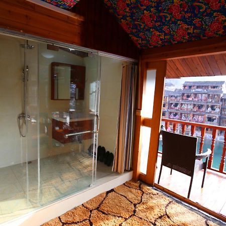 Fenghuang 1St Apartment Extérieur photo