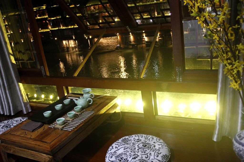 Fenghuang 1St Apartment Extérieur photo