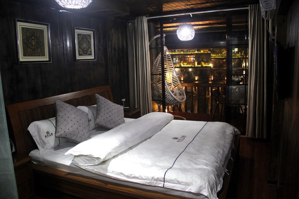 Fenghuang 1St Apartment Extérieur photo