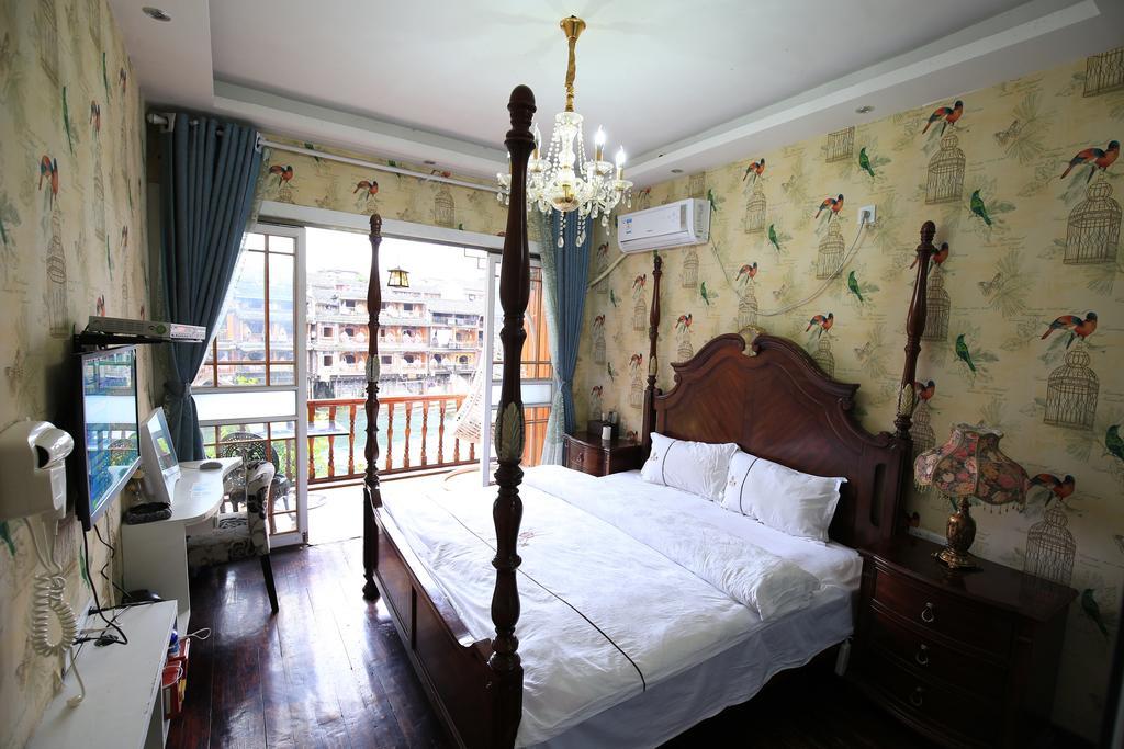 Fenghuang 1St Apartment Extérieur photo