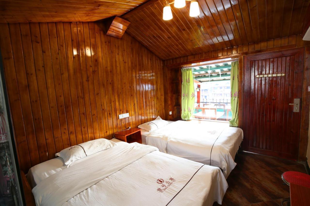 Fenghuang 1St Apartment Extérieur photo