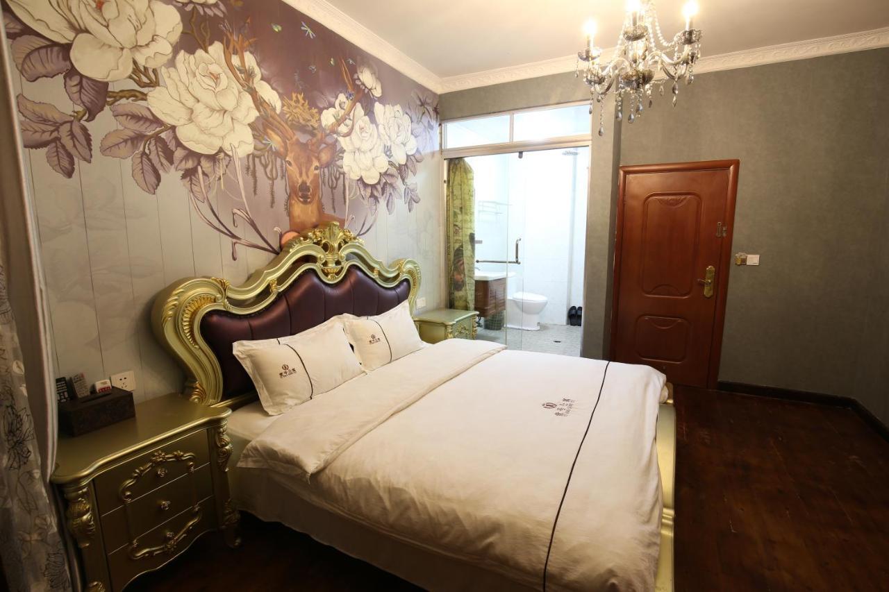 Fenghuang 1St Apartment Extérieur photo